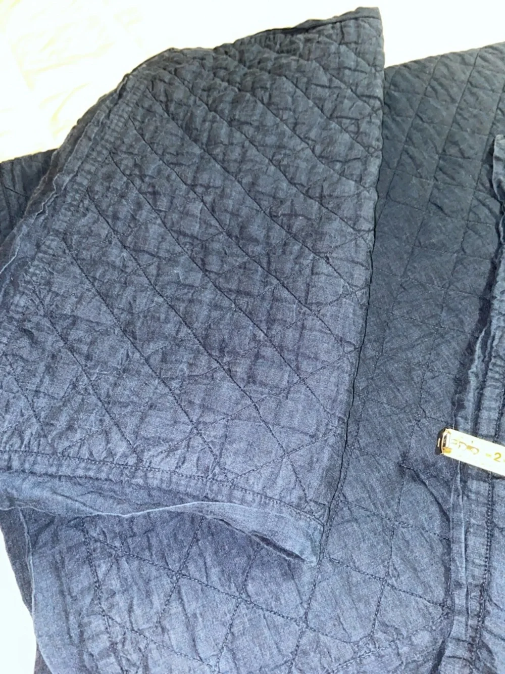Like new Pottery Barn 100% Linen Diamond King Quilt & 3 euro Shams